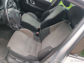 Škoda Fabia 2, 1.4i - 10