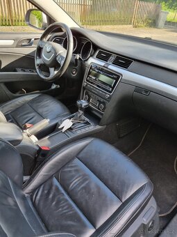 Škoda Superb 2,0 TDi, 4X4, kombi, tažné zařízení - 10