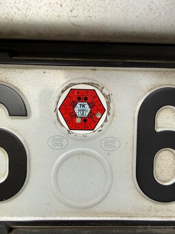 Volkswagen Golf V - 1.6 MPI - NOVÁ STK - 10