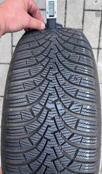 Octavia IV - 16" Twister + zimní 205/60 R16 Good Year - 10