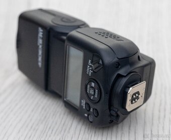 Blesk Canon 430EX III RT - 10