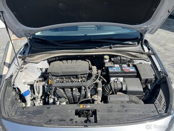 Hyundai i30 Combi 1.5 DPI 80kw r. 2022 - 10