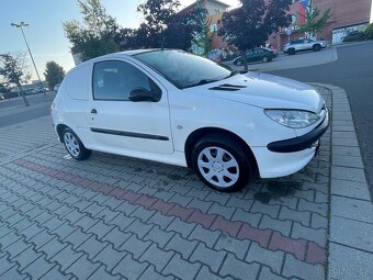 Peugeot 206 - 10