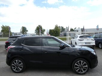 SsangYong Tivoli 1.6 E-XGi 94kW 1.maj., serviska, 2x kola - 10