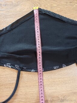 Černý šátkový crop top - 10