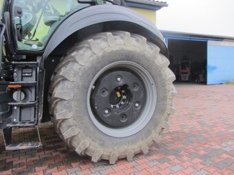 Traktor DEUTZ FAHR 9340 AGROTRON TTV - 10