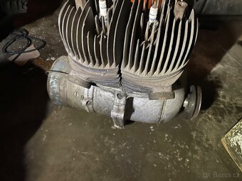 Velorex 350/572 - 10
