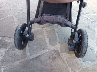 Britax b motion 4 plus - 10