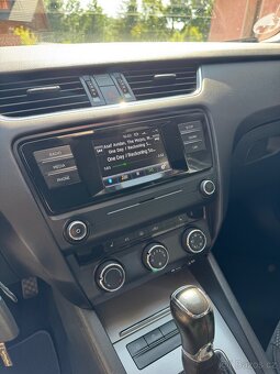ŠKODA OCTAVIA 2.0 TDI 110KW - 10