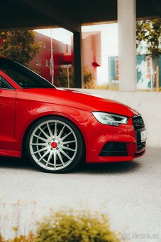 Audi S3, 2017 Facelift v barve Tango Red. TOP - 10
