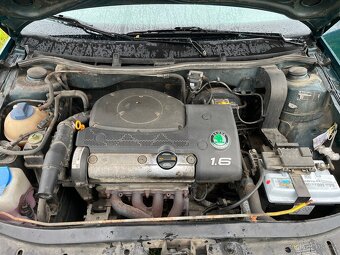 Škoda Octavia I 1.6 MPI 55kW - 10
