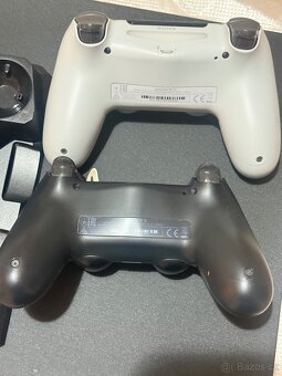 PlayStation 4 Pro 1TB + 2 ovladače + nabíjecí stanice – TOP - 10