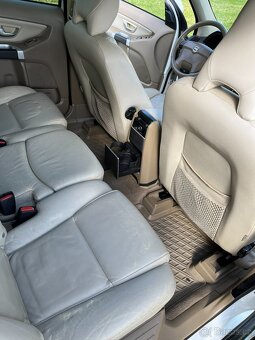 VOLVO XC90 3,2 6 válců benzín - 10