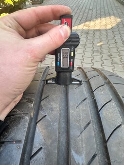 Originální použitá sada kol 20"- Letní pneu 255/35R20 97Y - 10