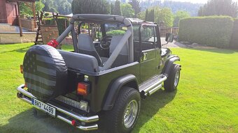 Jeep Wrangler YJ - 10