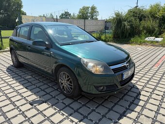 Opel Astra H 1.6 automat - 10