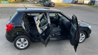 Škoda Fabia 2 Facelift - 1.2HTP 51kW - málo km krásný stav - 10