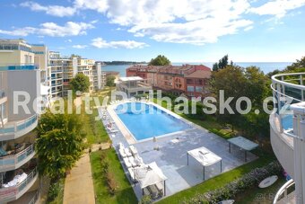 K prodeji velmi prostorný třípokojový apartmán 3+kk 114m² - 10