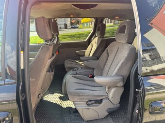 Chrysler Grand Voyager, 2,8 CRD I.majitel ČR 7míst NOVÁ STK - 10