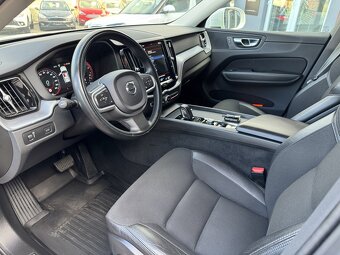 Volvo XC60 2.0i B5 AWD Momentum PRO Full LED Automat Navi - 10