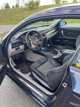 BMW 325i e92 - 10