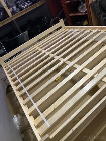 drevena postel 180x200 borovice manzelska S rostem - 10