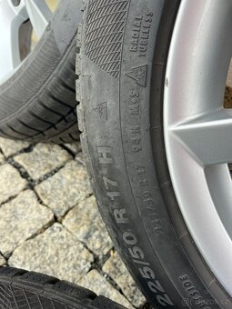 Hliníková kola Skoda Yeti se zimními pneu 225/50 r17 - 10