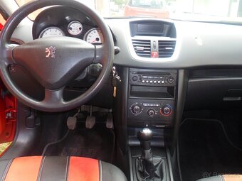 PEUGEOT 207 - 10