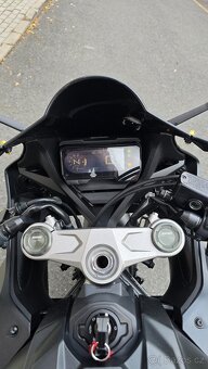 CBR 650R - 10
