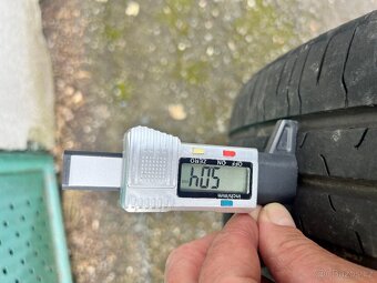 Prodám letní ALU sadu kol na GOLF- 5,6,7 205 55 R16 - 10