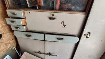 Starožitný nábytek k renovaci - 10