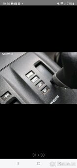 Mitsubishi Pajero - 10