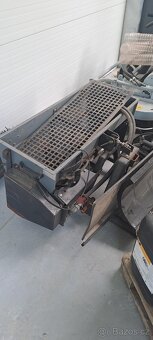 Zametací stroj Kärcher MIC 34C, včetně příslušenství - 10