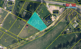 Prodej pozemku k bydlení, 1261 m², Pihel - 10