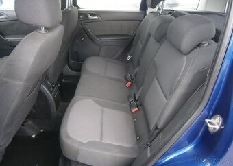 Škoda Yeti 2.0TDi 4x4,CZ nafta manuál 103 kw - 10