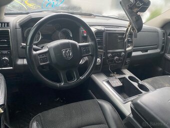 Dodge Ram 5.7 4x4  SPORT  TOP CENA - 10