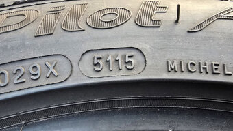 Zimní pneu 225/45/18 Michelin - 10