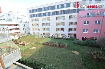 Pronájem 1kk 39m2 P4 Modřany Vorařská novostavba  nezařízeno - 10