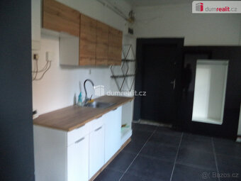 Pronájem komerčního prostoru v Ostravě- Vítkovicích - 10