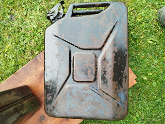 kanystry WEHRMACHT - 10