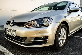 Volkswagen Golf 1.6 TDI BMT 105k Comfortline - 10