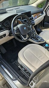 BMW 220d Active Tourer X drive - 10