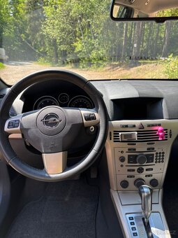 Opel Astra H 1.9 88kw - 10