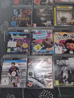 Prodám hry na ps3 Call of duty black ops 270 kč Crysis 3 20 - 10