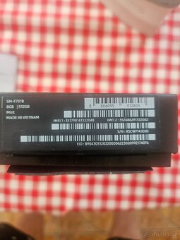 Samsung flip 5, 512 gb, mint barva - 10