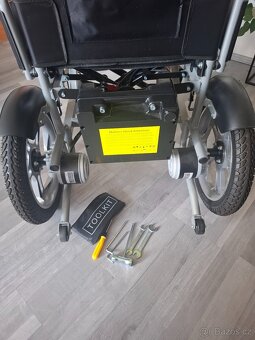 Elektrický invalidní vozík skládací Eroute 6001A - 10