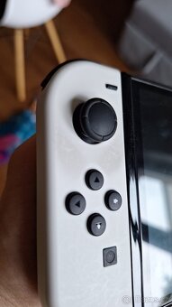 Nintendo Switch OLED - 10