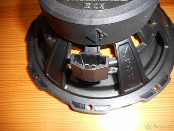 Reproduktory do auta - 10