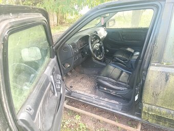 2x Opel Frontera 3.2 V6 - 10