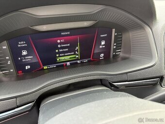 Škoda Karoq 1.5tsi dsg Sportline m.r.2021Matrix acc kamera - 10